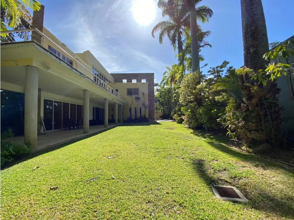 Se vende casa 1100m² 6h+3s/6b+2s/8e Los chorros - 3