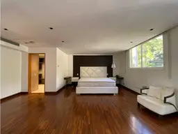View 32