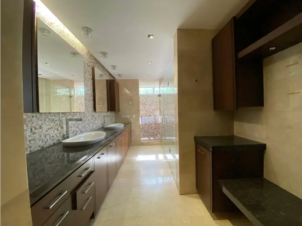 Se vende casa 1100m² 6h+3s/6b+2s/8e Los chorros - 44
