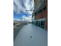 Vista 16