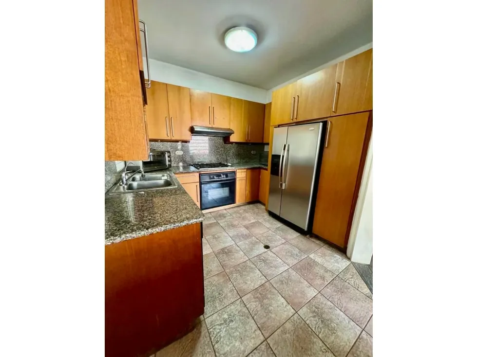 Se vende casa 312m2 3h+s/5b/4p Alta Florida - 10