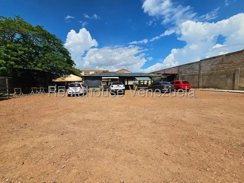 Terreno (Comercial) en Venta en Centro, Falcon