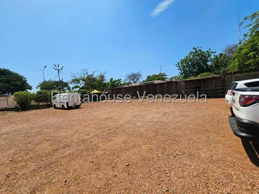 Terreno (Comercial) en Venta en Centro, Falcon - 10