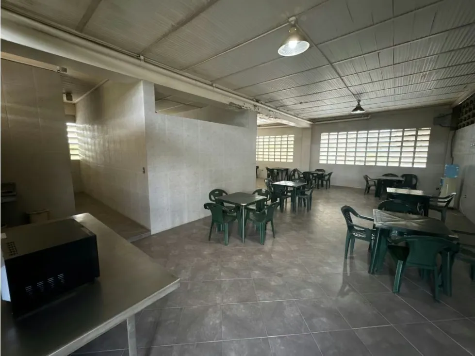 VENDO GALPÓN 5.000m2 CHARALLAVE - 14