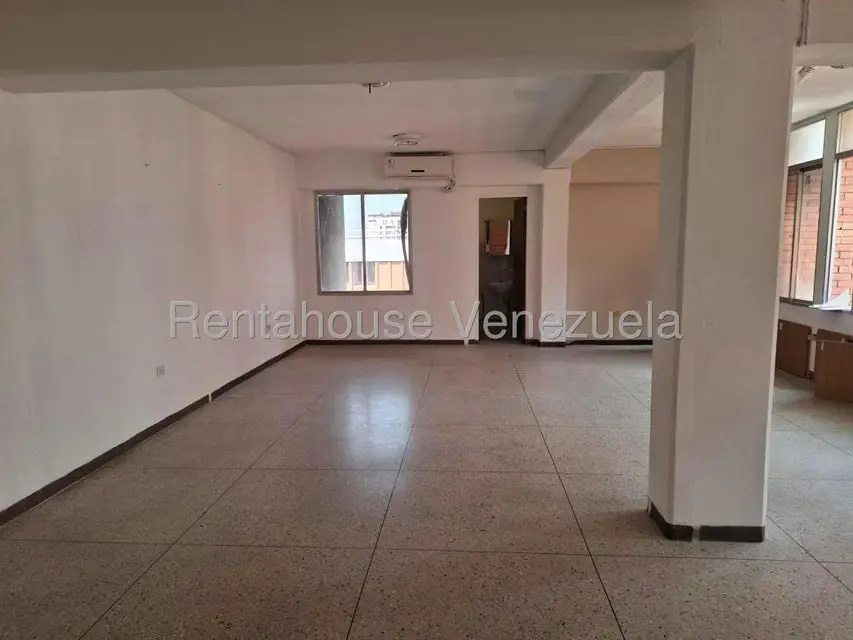 Local Comercial en Alquiler en Centro, Lara - 3