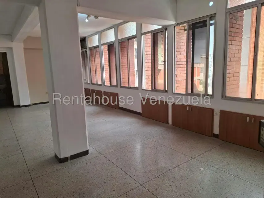 Local Comercial en Alquiler en Centro, Lara - 9