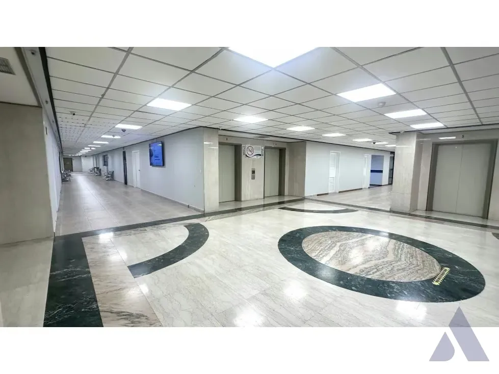 Se vende oficina 258m2 Centro Seguros La Paz La California 4628 - 4