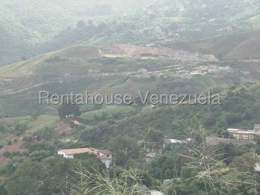 Terreno (Comercial) en Venta en El Junquito, Distrito Metropolitano - 14
