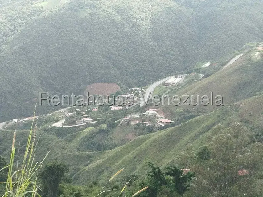 Terreno (Comercial) en Venta en El Junquito, Distrito Metropolitano - 15