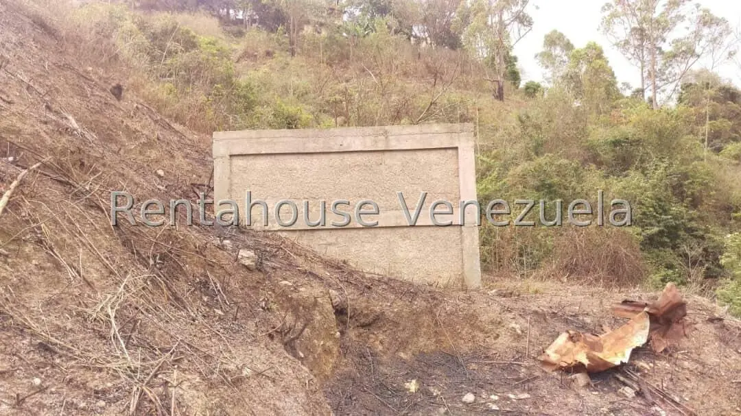 Terreno (Comercial) en Venta en El Junquito, Distrito Metropolitano - 5
