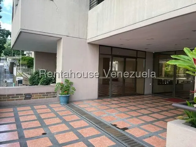 Apartamento (1 Nivel) en Venta en Lomas del Avila, Distrito Metropolitano - 4