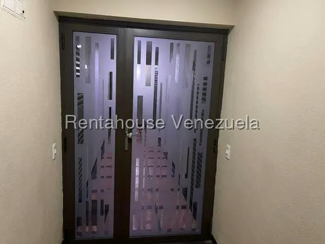 Apartamento (1 Nivel) en Venta en Lomas del Avila, Distrito Metropolitano - 37