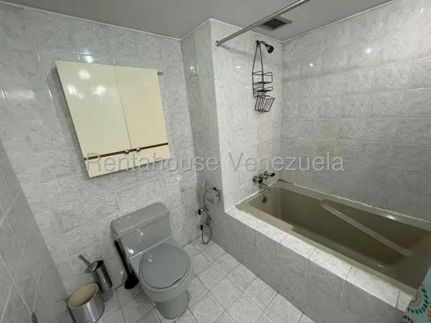 Apartamento (1 Nivel) en Venta en Terrazas del Avila, Distrito Metropolitano - 12