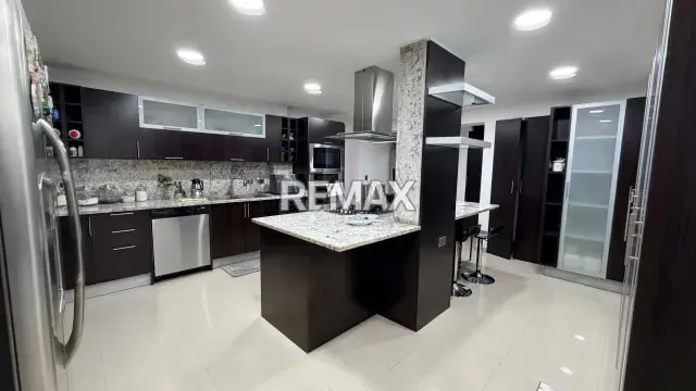 HERMOSO APARTAMENTO DE LUJO EN VENTA EN LAS MERCEDES. - 15