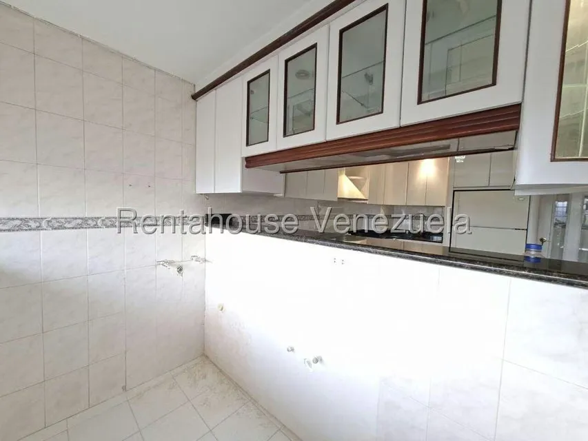 Apartamento (1 Nivel) en Venta en Avenida Bolivar, Aragua - 20