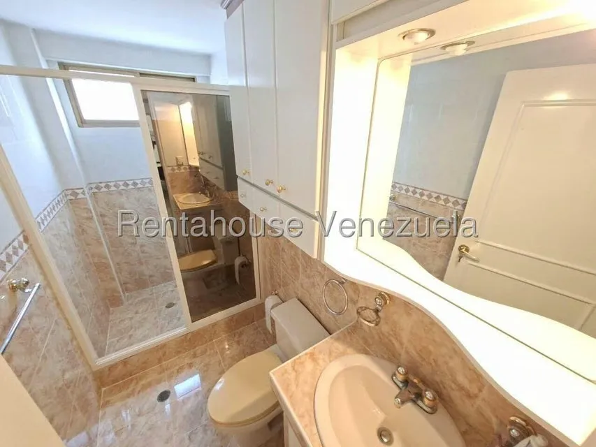 Apartamento (1 Nivel) en Venta en Avenida Bolivar, Aragua - 37