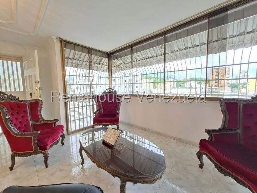 Apartamento (1 Nivel) en Venta en Avenida Bolivar, Aragua - 9