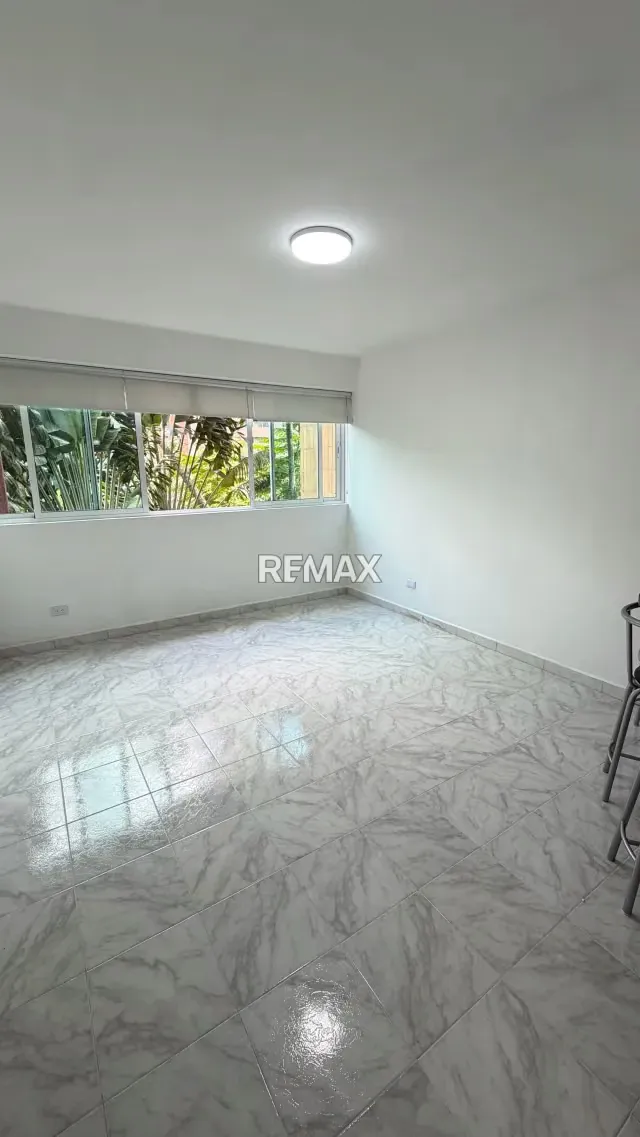 Res Portales de Shalimar Apartamento tipo estudio en venta Urb la Trigaleña - 12