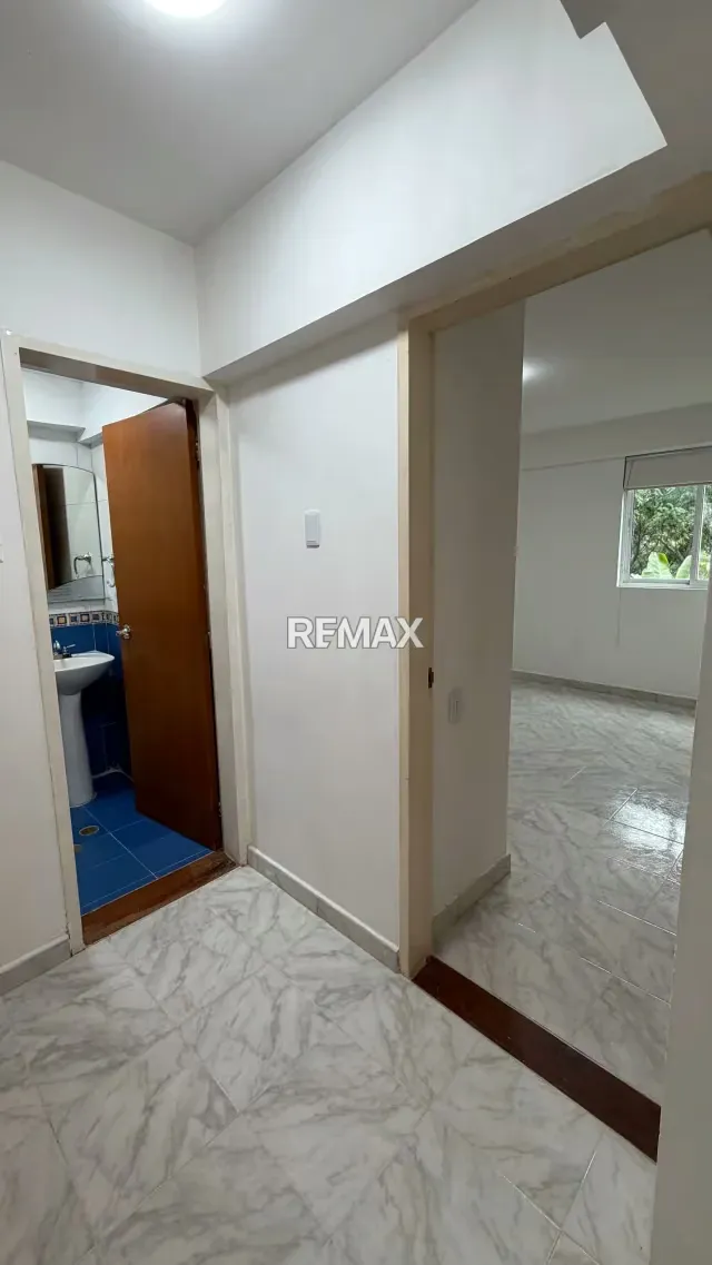 Res Portales de Shalimar Apartamento tipo estudio en venta Urb la Trigaleña - 7