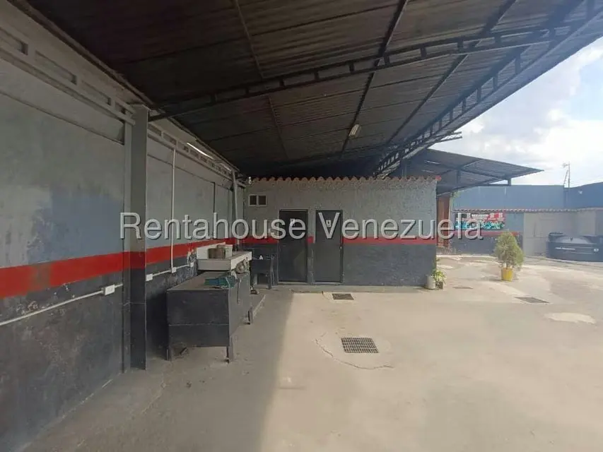 Comercial (Local Comercial) en Venta en Centro, Aragua - 25