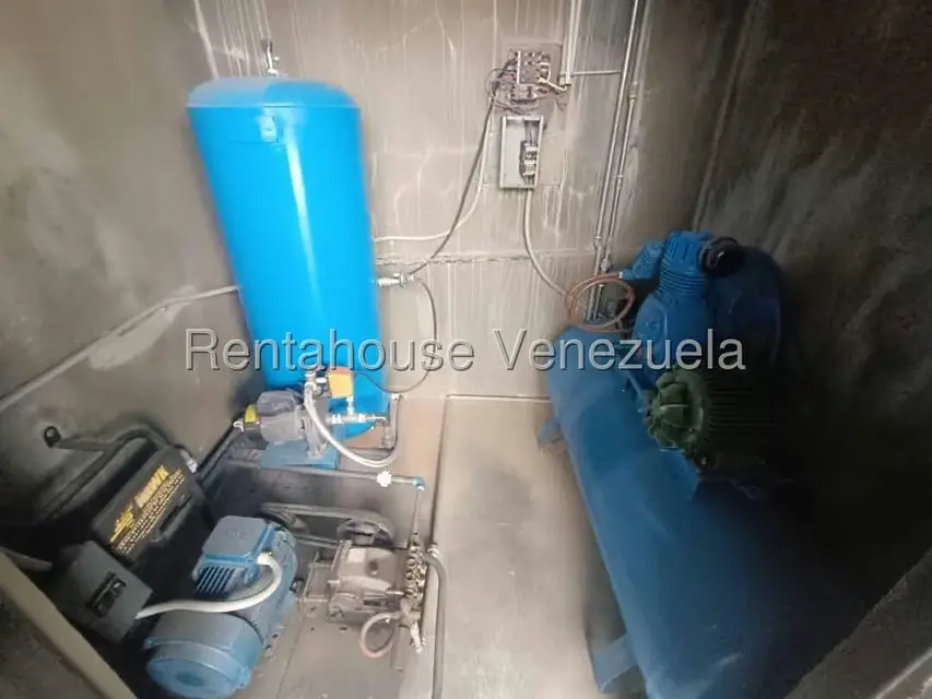 Comercial (Local Comercial) en Venta en Centro, Aragua - 28