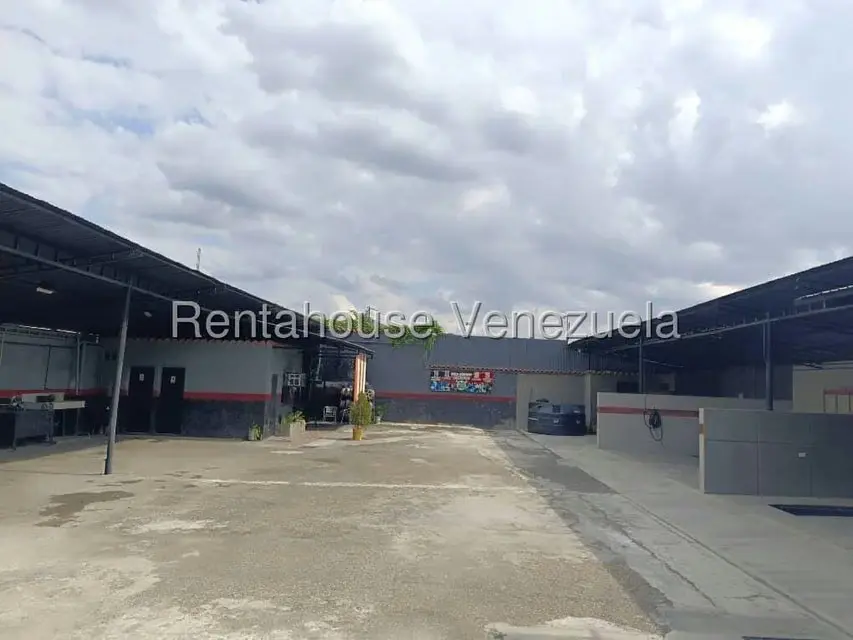 Comercial (Local Comercial) en Venta en Centro, Aragua - 4