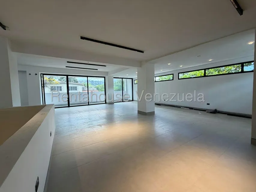 Casa (Contemporaneo) en Venta en San Roman, Distrito Metropolitano - 14