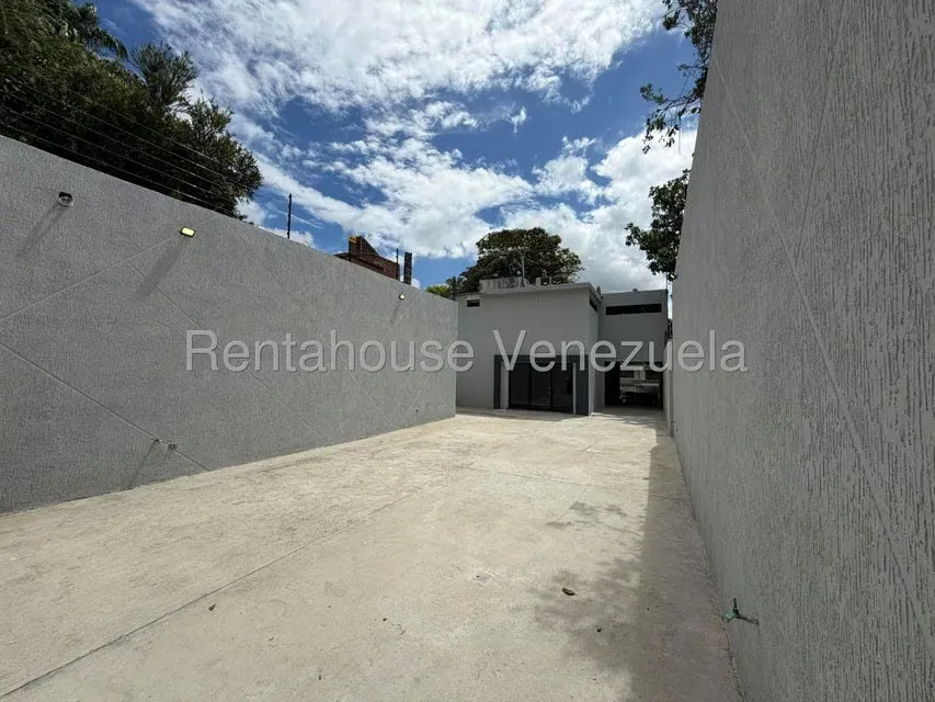 Casa (Contemporaneo) en Venta en San Roman, Distrito Metropolitano - 4