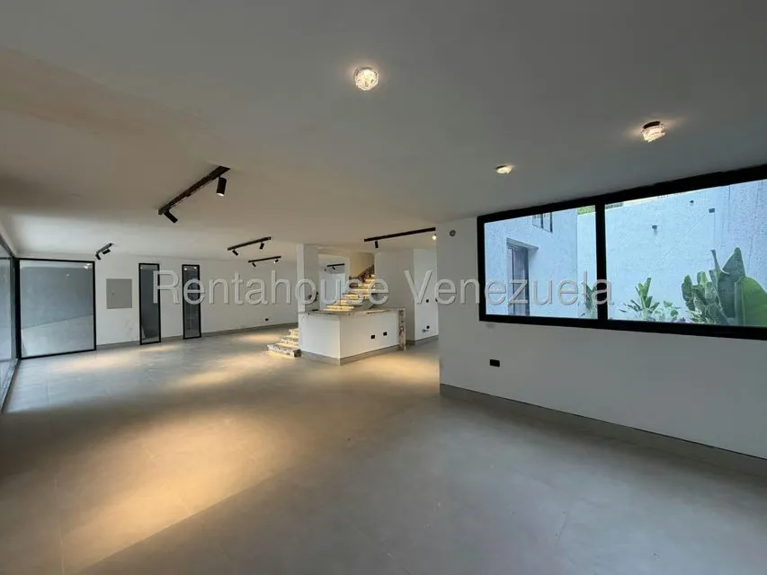 Casa (Contemporaneo) en Venta en San Roman, Distrito Metropolitano - 6