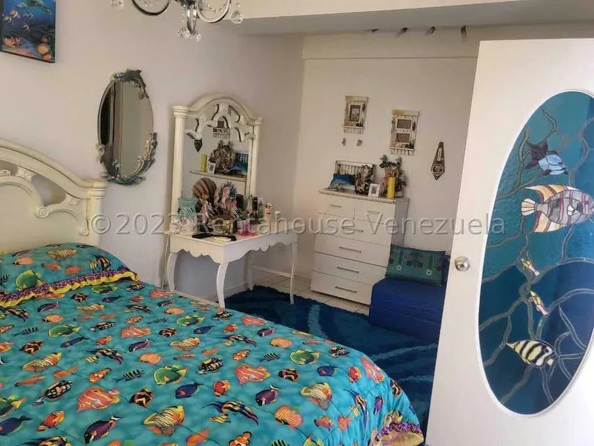 Apartamento (1 Nivel) en Venta en Agua Sal, Miranda - 16