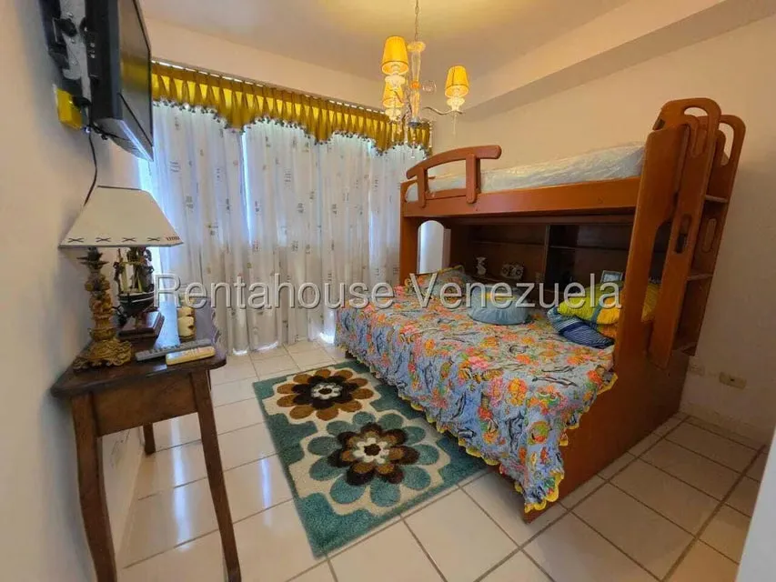 Apartamento (1 Nivel) en Venta en Agua Sal, Miranda - 22