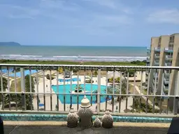View 32