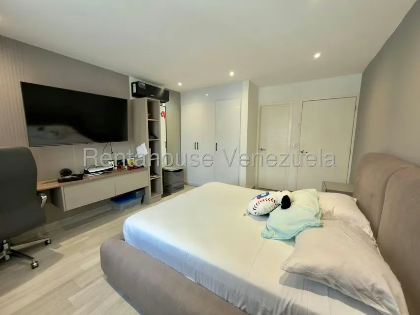 Casa (1 Nivel) en Venta en El Cafetal, Distrito Metropolitano - 28