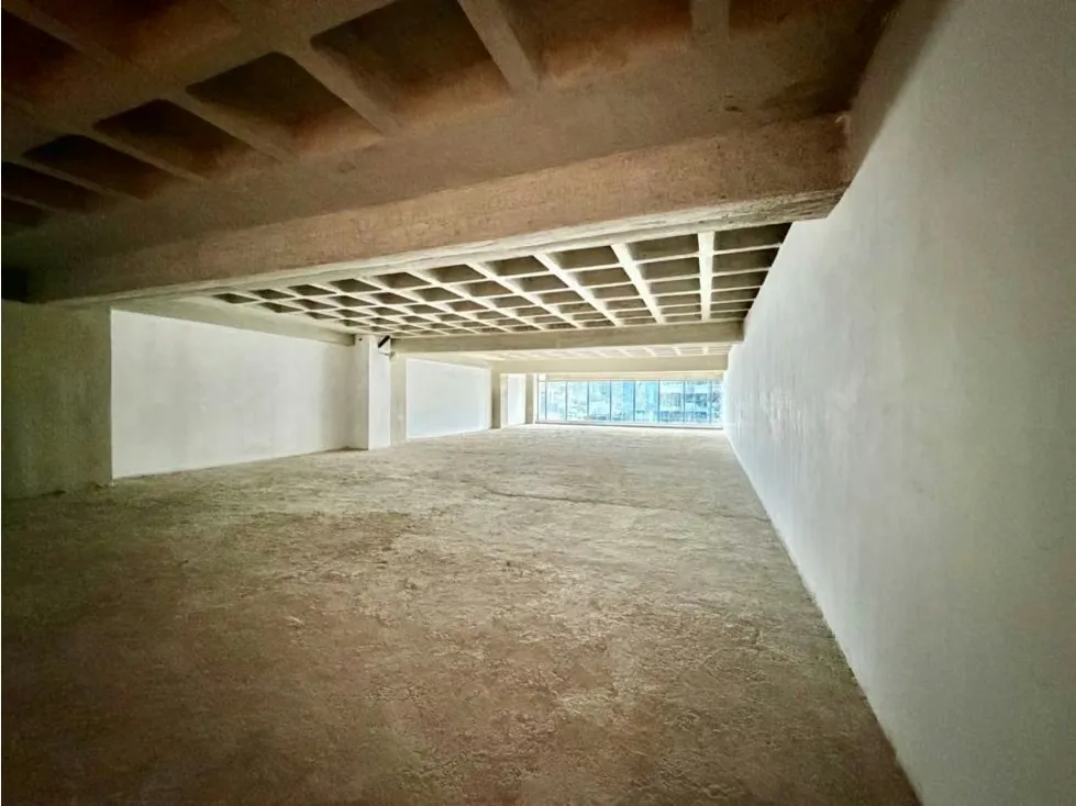 Se vende oficina 226m2 Las Mercedes - 8