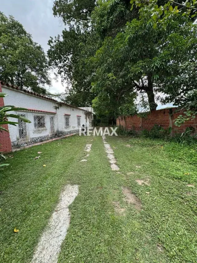Terreno en venta urb Barrio Sucre - 6