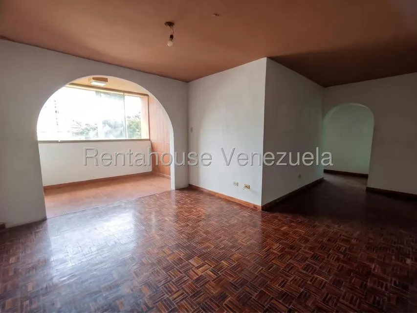 Apartamento (1 Nivel) en Venta en Monterrey, Distrito Metropolitano - 5