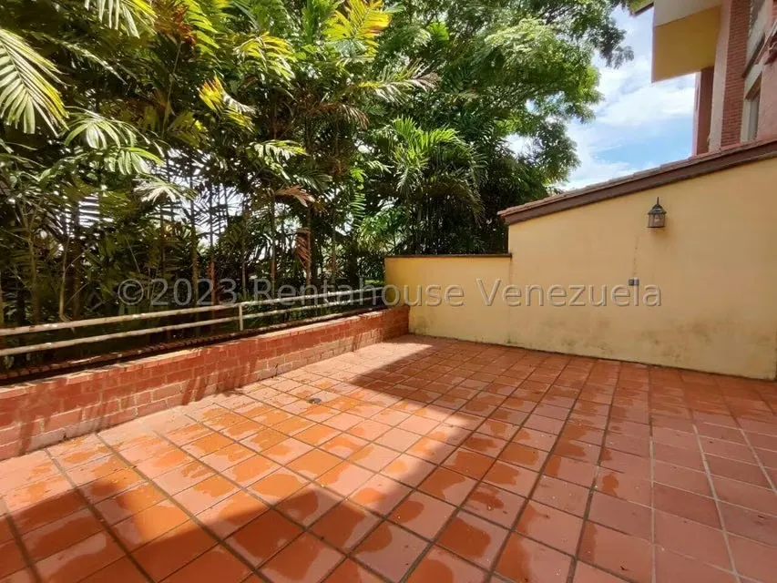 Apartamento (Duplex) en Venta en Loma Linda, Distrito Metropolitano - 19