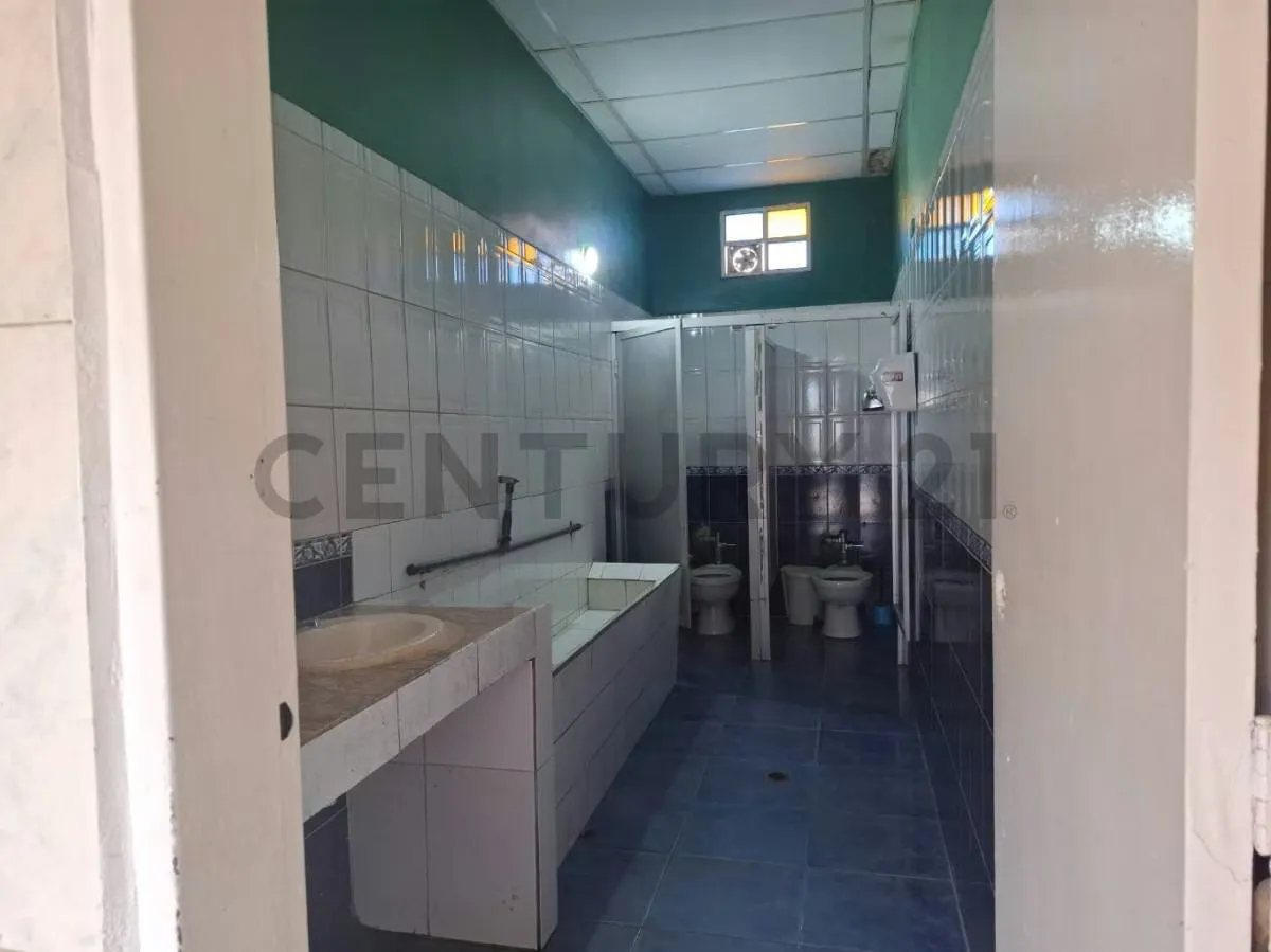 Excelente Terreno con Local Comercial en Venta – Guarenas - 14