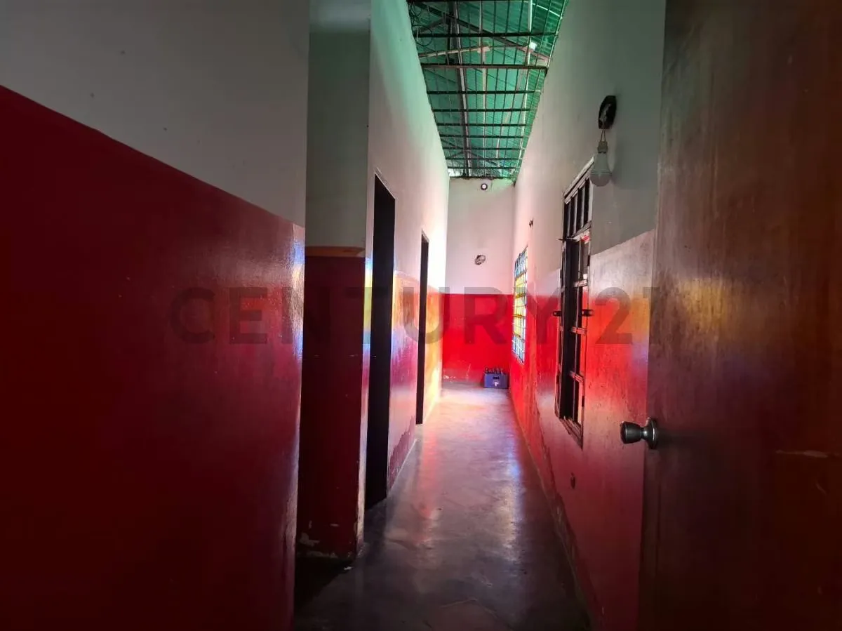 Excelente Terreno con Local Comercial en Venta – Guarenas - 10
