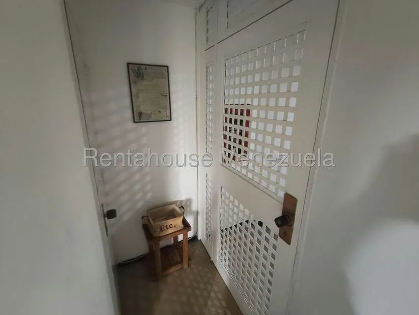 Apartamento (1 Nivel) en Alquiler en Los Naranjos del Cafetal, Distrito Metropolitano - 27