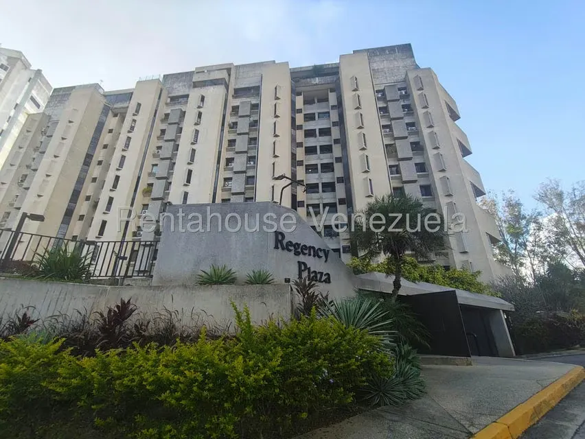 Apartamento (1 Nivel) en Alquiler en Los Naranjos del Cafetal, Distrito Metropolitano - 42