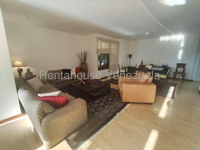 Apartamento (1 Nivel) en Alquiler en Los Naranjos del Cafetal, Distrito Metropolitano - 9