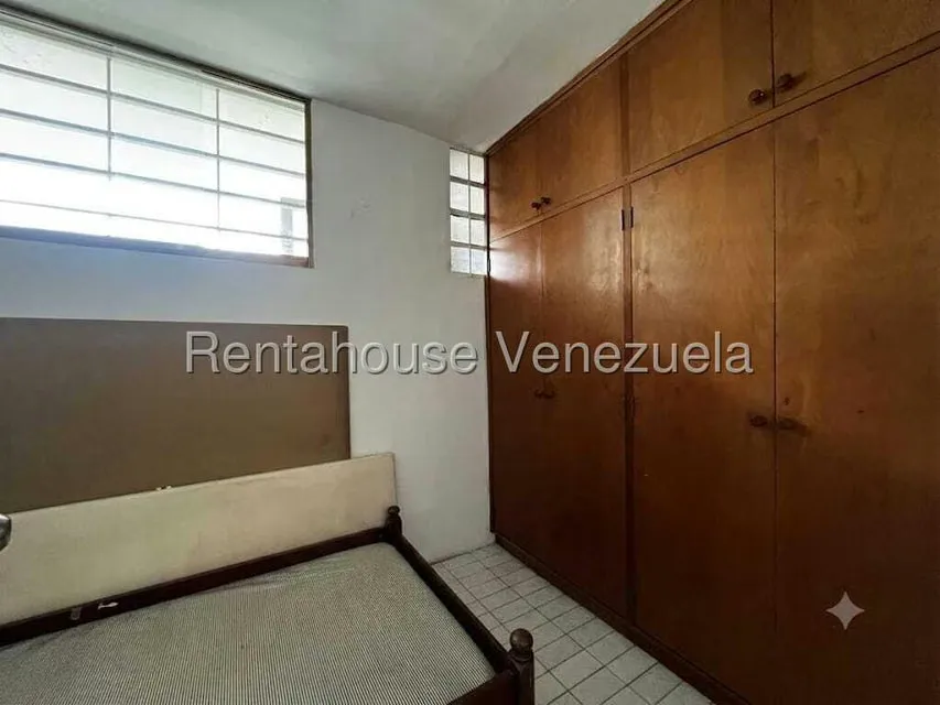 Apartamento (1 Nivel) en Alquiler en Los Caobos, Distrito Metropolitano - 15