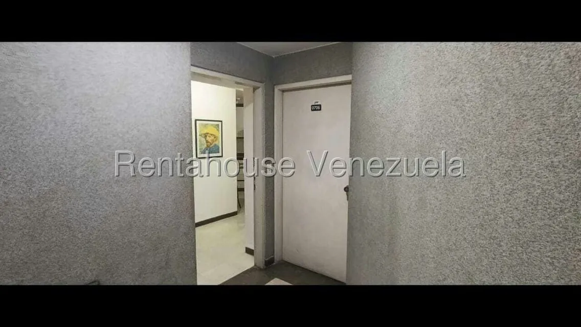 Apartamento (1 Nivel) en Alquiler en El Recreo, Distrito Metropolitano - 14
