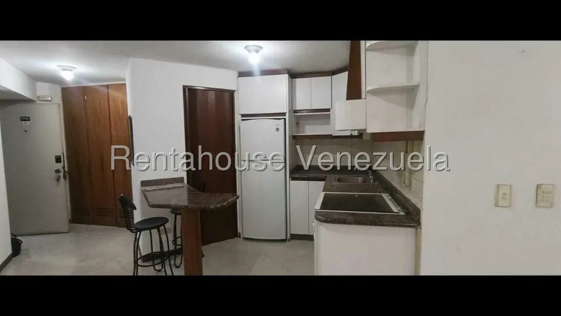 Apartamento (1 Nivel) en Alquiler en El Recreo, Distrito Metropolitano - 7