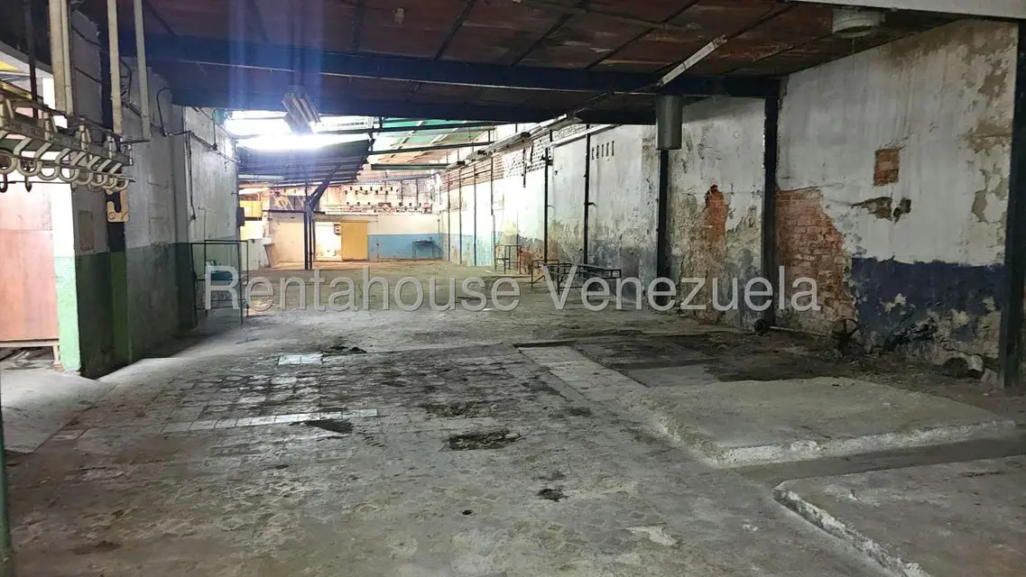Local Comercial en Alquiler en Chacao, Distrito Metropolitano - 4