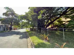 View 10