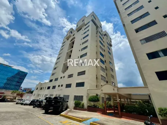 Apartamento. Venta. Pueblo Nuevo