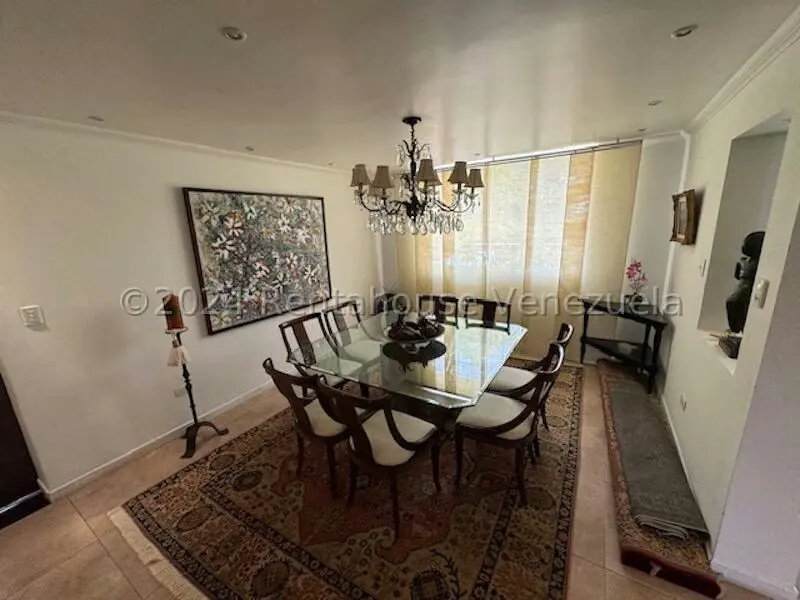 Casa (Duplex) en Venta en Prados del Este, Distrito Metropolitano - 12