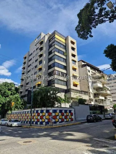 Apartamento (1 Nivel) en Alquiler en Los Palos Grandes, Distrito Metropolitano